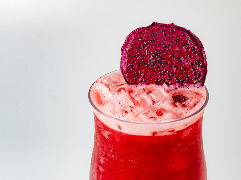 Berrylicious: A Berry-Filled Refreshing Cocktail